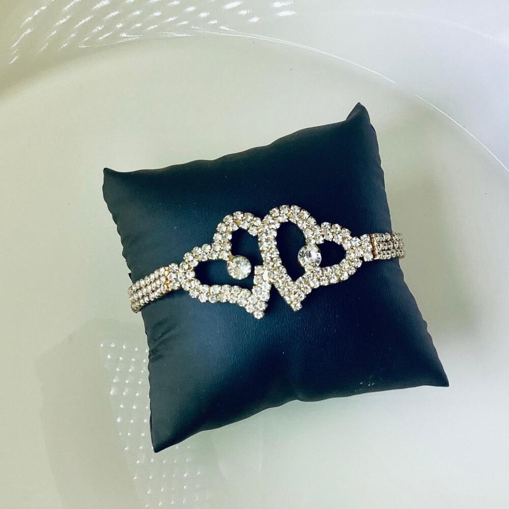 Double heart ankle bracelet glittery